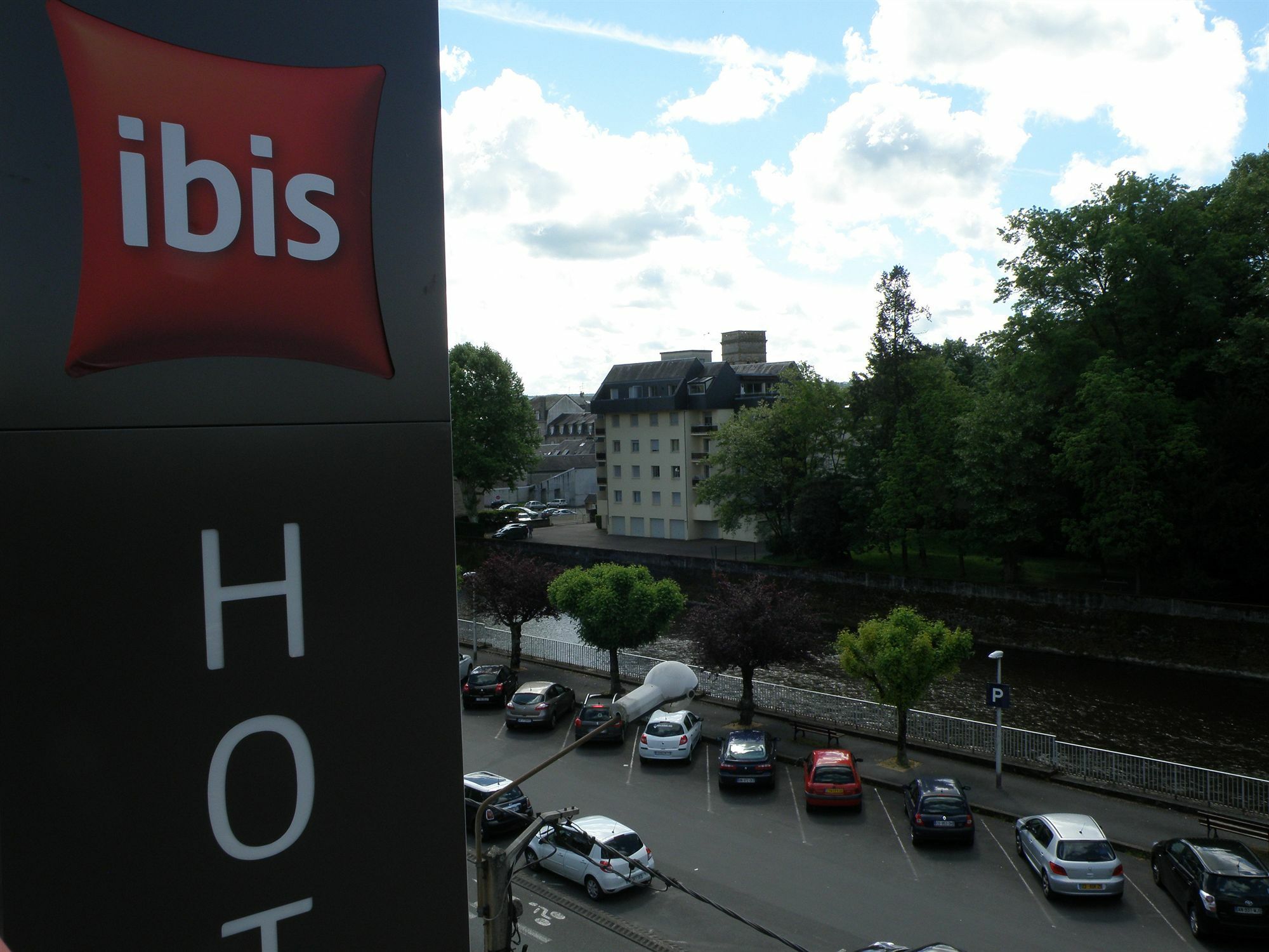 Ibis Brive Centre Hotel Esterno foto